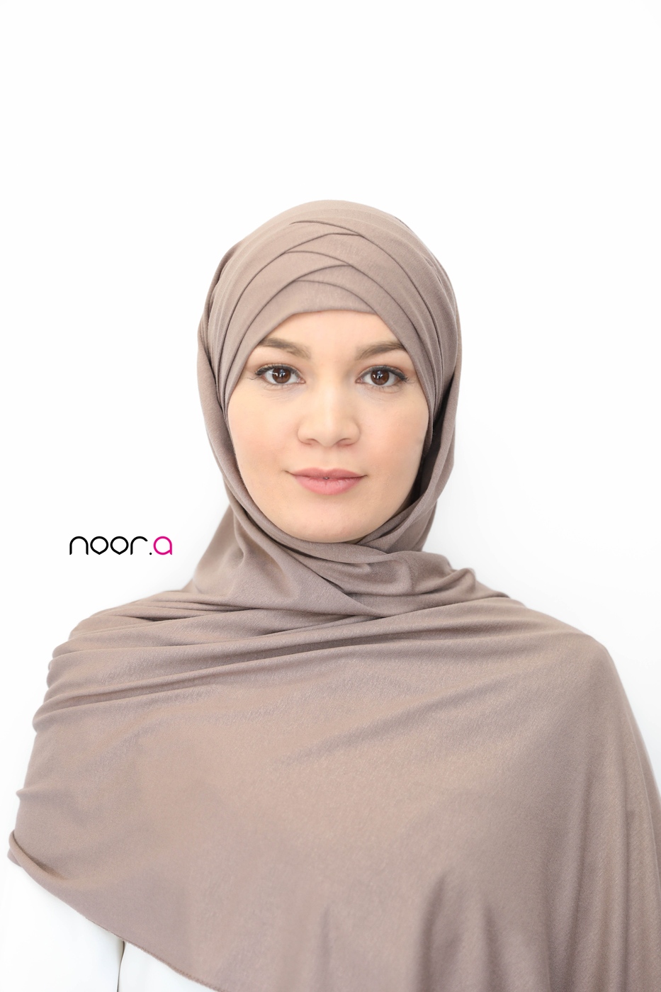 hijab-bonnet-intergré-a-nouer-coton-turquie-couleur-taupe (3)