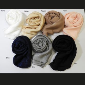 Hijab en soie