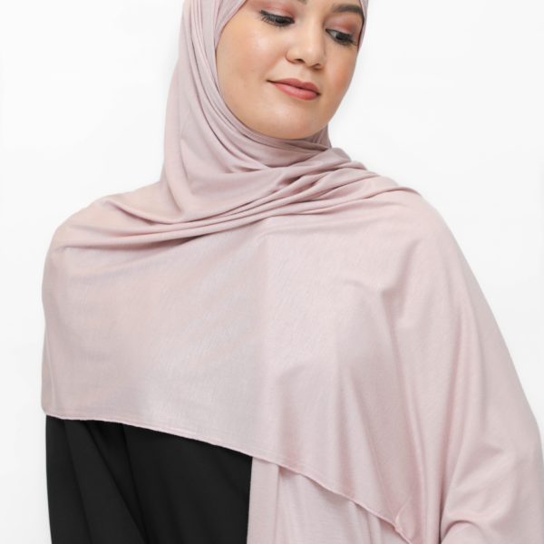maxi-hijab-jersey-viscose-rose-nacré (7)