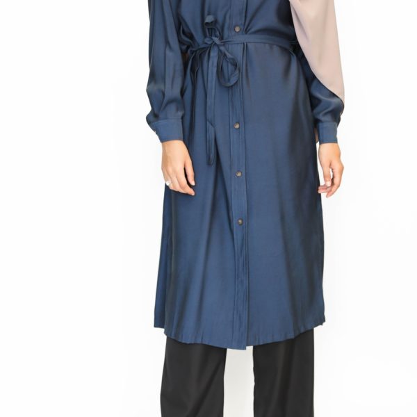 tunique-longue-bleu-hijab-soie-de-medine-taupe-palazzo-noir (2)